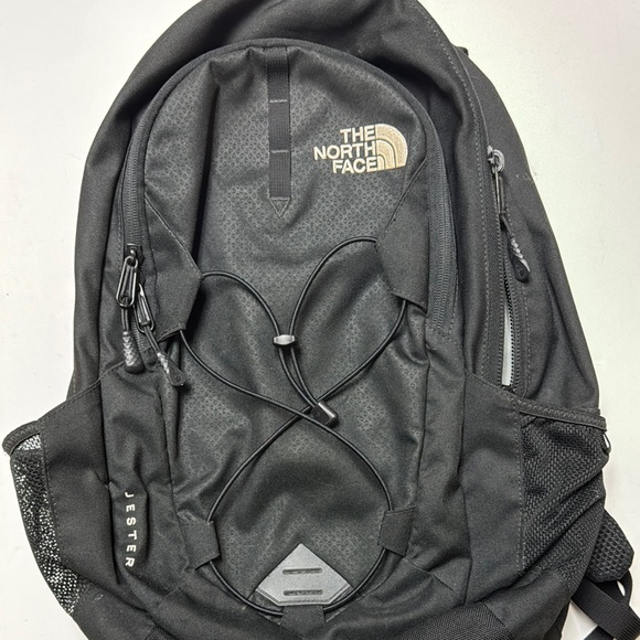 North Face Jester Unisex Nylon Backpack Black - Picture 4 of 8